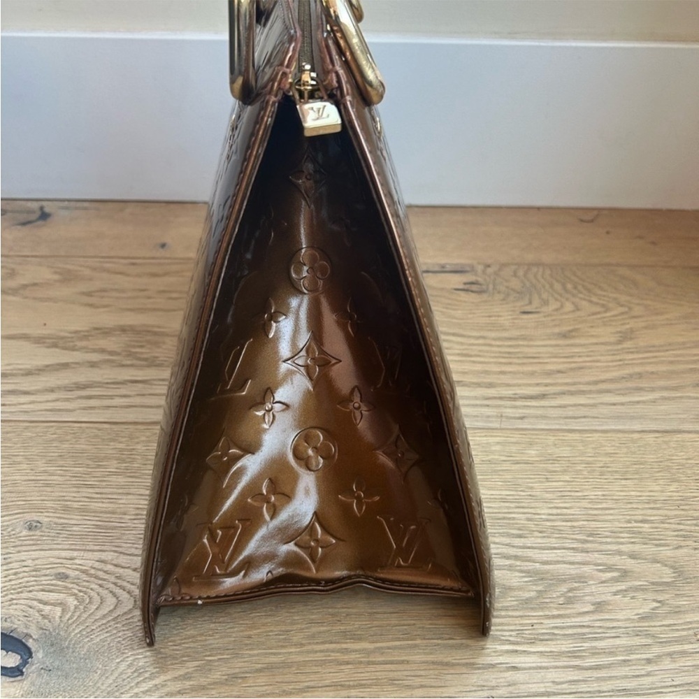 LV🤎FORSYTH BRONZE MONOGRAMMED VERNIS - Picture 5 of 13